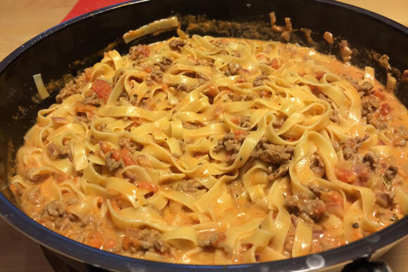 Bild von einer Portion Ohne Wurst Fettuccine